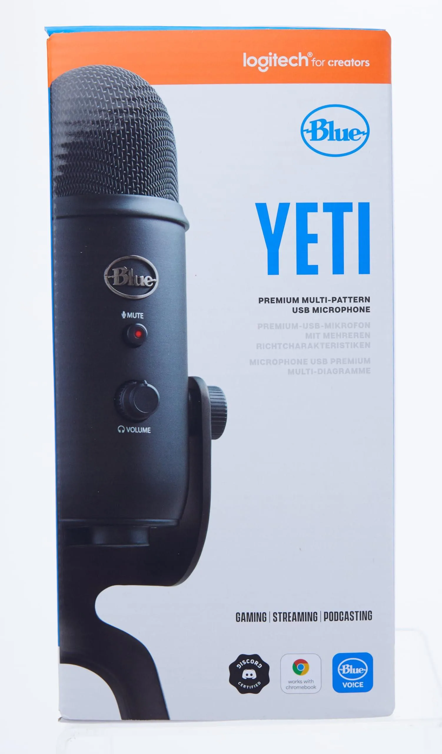 Logitech for Creators Blue Yeti USB Microphone for Gaming, Streaming, Podcasting.